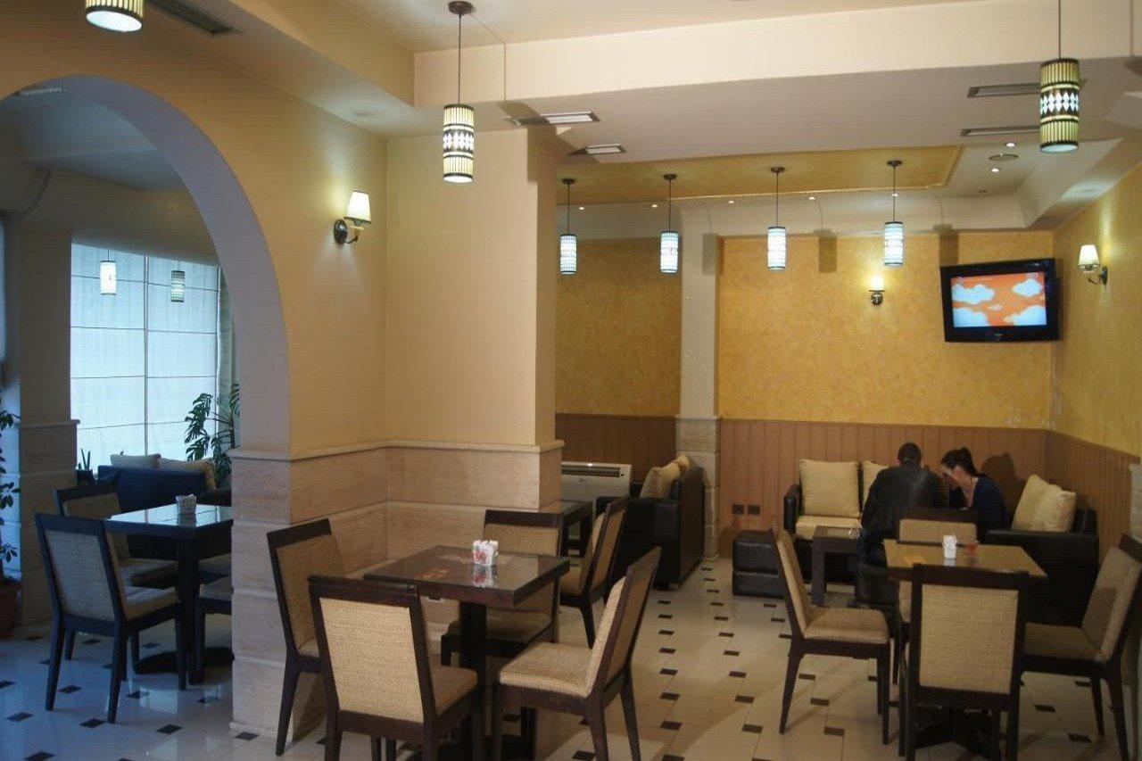 Bristol Hotel Tirana Exterior foto